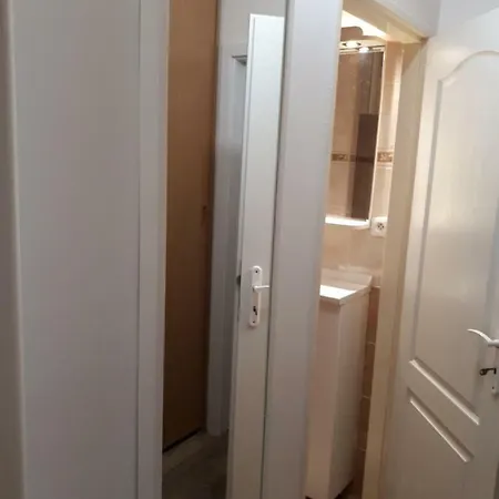 Near Prague 홈스테이